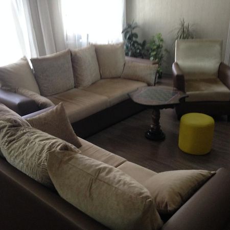 Apartament Cheap And Chic Batumi Zewnętrze zdjęcie