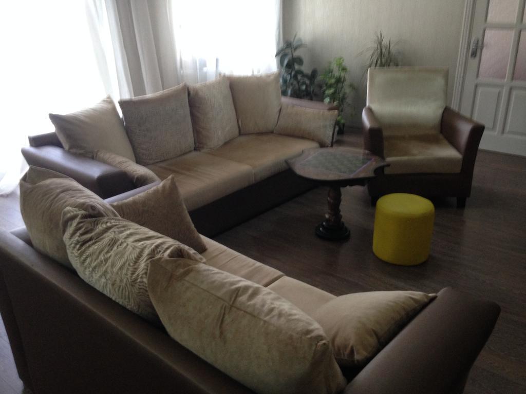 Apartament Cheap And Chic Batumi Zewnętrze zdjęcie