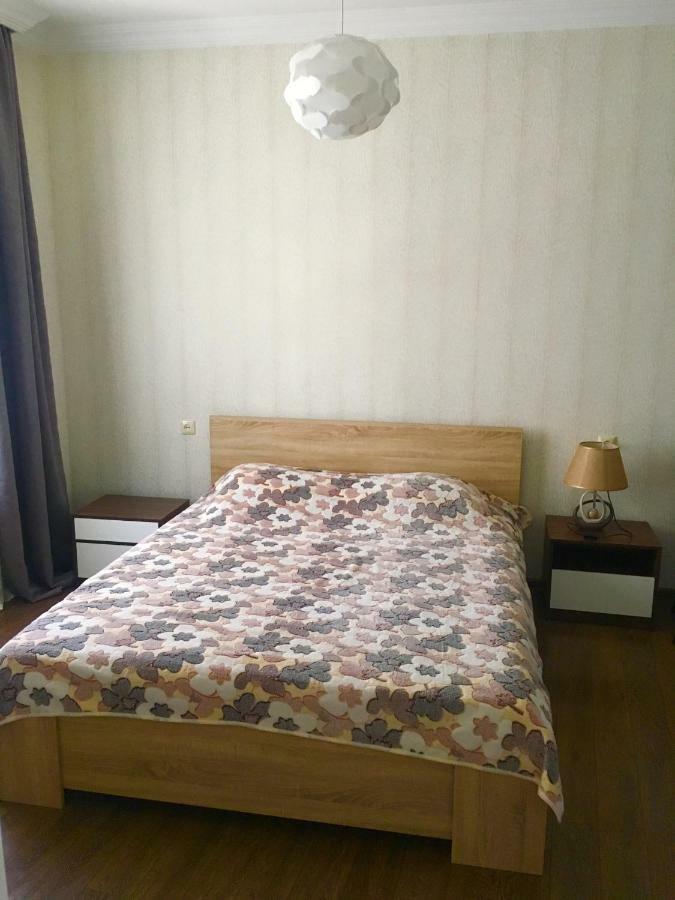 Apartament Cheap And Chic Batumi Zewnętrze zdjęcie